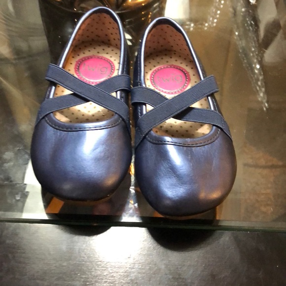 Maryjane - Picture 2 of 3